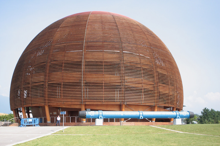 Risultati immagini per CERN GINEVRA