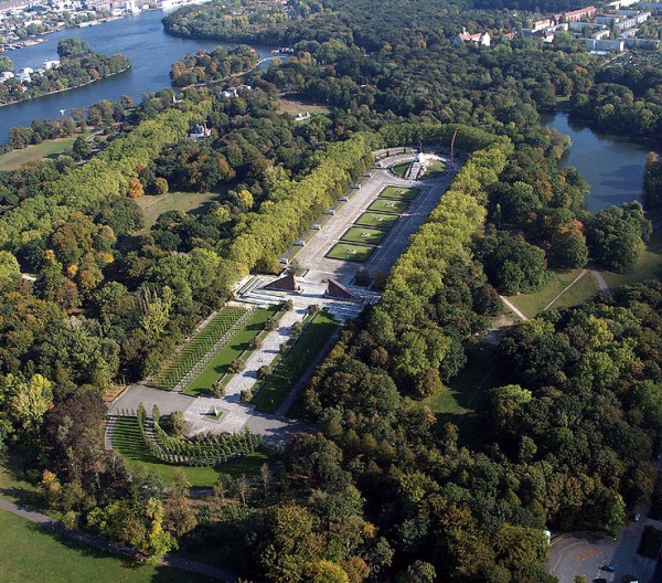 Treptower Park Berlino