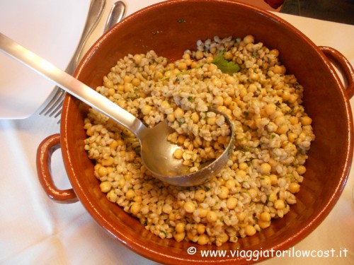 Zuppa di farro e ceci