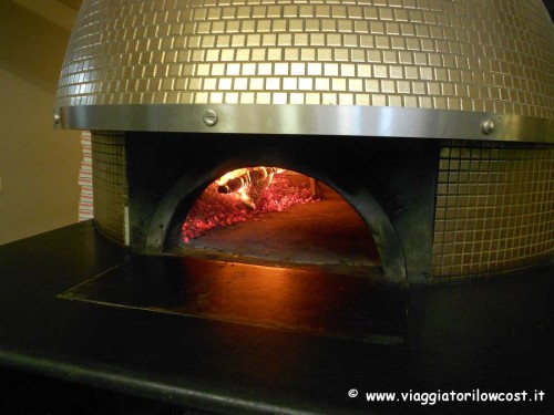 Forno Pizzeria Bella Napoli a Acerra