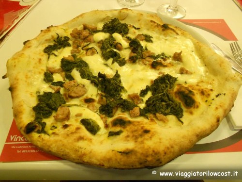 Pizza di Vincenzo di Fiore Pizzeria Bella Napoli Acerra