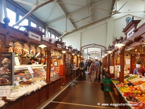 cosa comprare a Helsinki souvenir gastronomici mercato